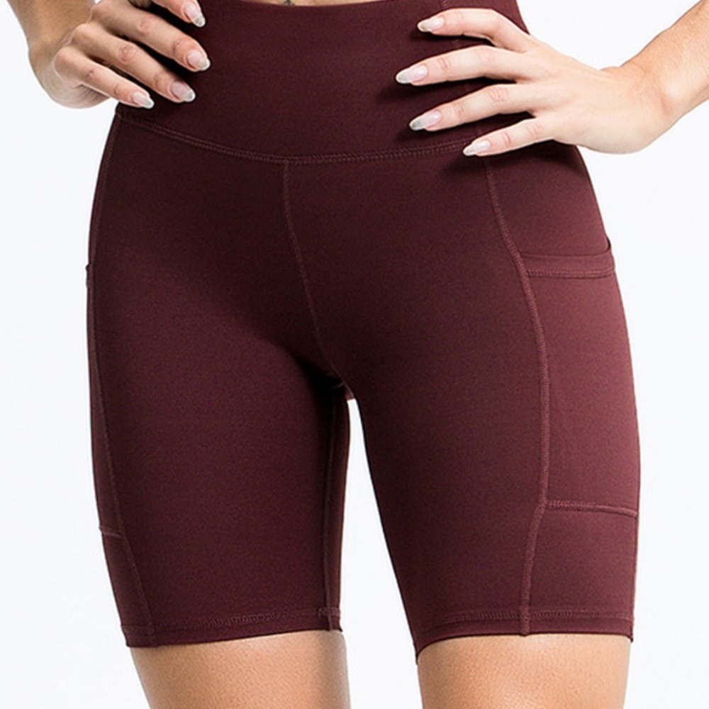 NEW! Pocket Side High-waist Sports Yoga Shorts